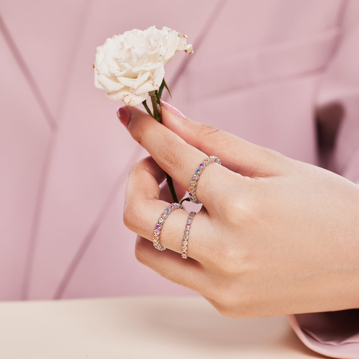 [AuraEcho]Unique Scintillating Round Cut Daily Ring