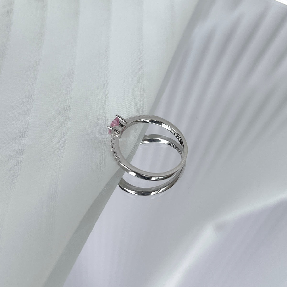 [AuraEcho]0.5 Carat CaratEternity Charming Heart Shape Lover Ring