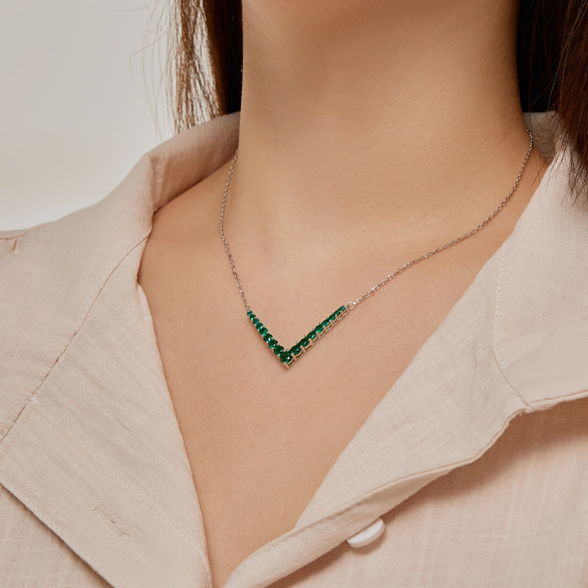 [AuraEcho]Ornate Round Cut Necklace