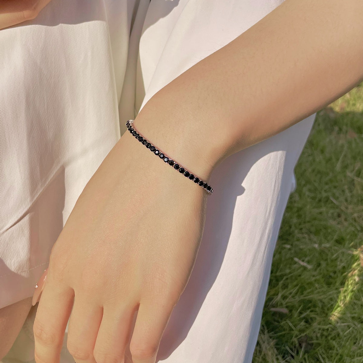 [AuraEcho]Radiant Colorful Round Cut Party Bracelet