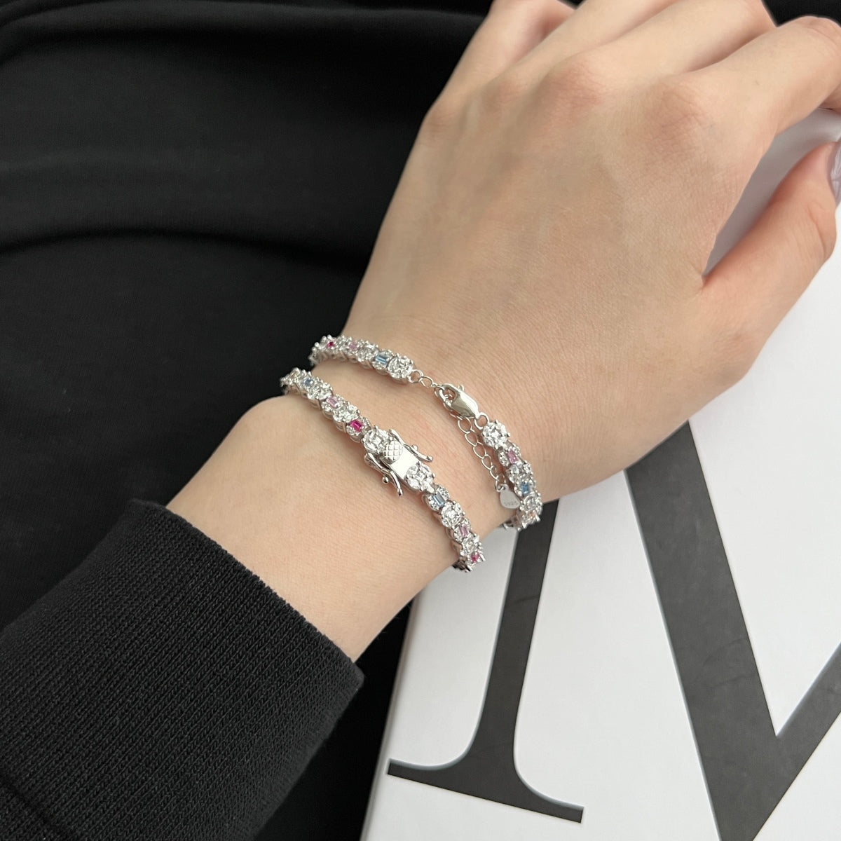 [AuraEcho]Dazzling Radiant Multi Cut Daily Bracelet