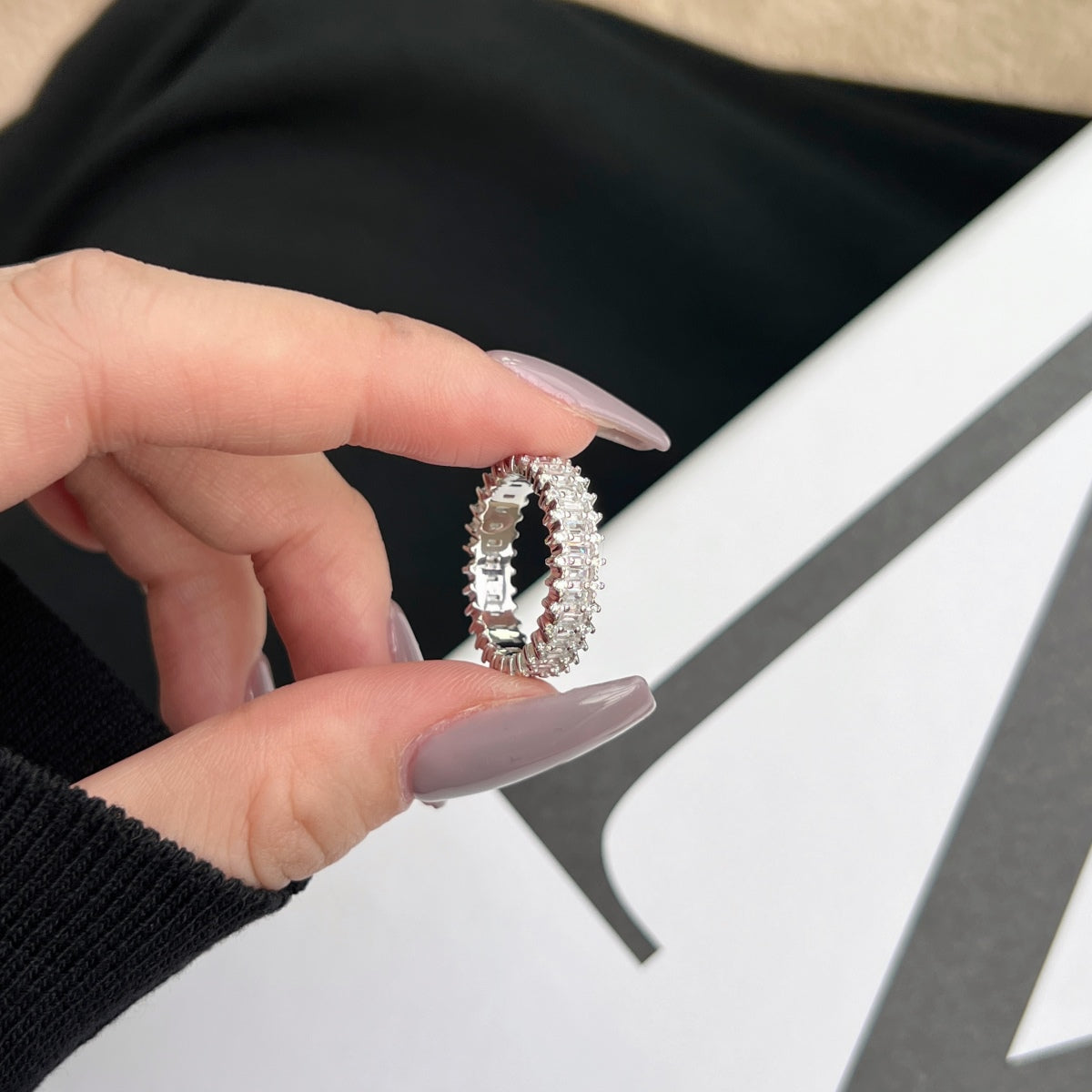 [AuraEcho]Splashy Ornate Emerald Cut Cocktail Ring