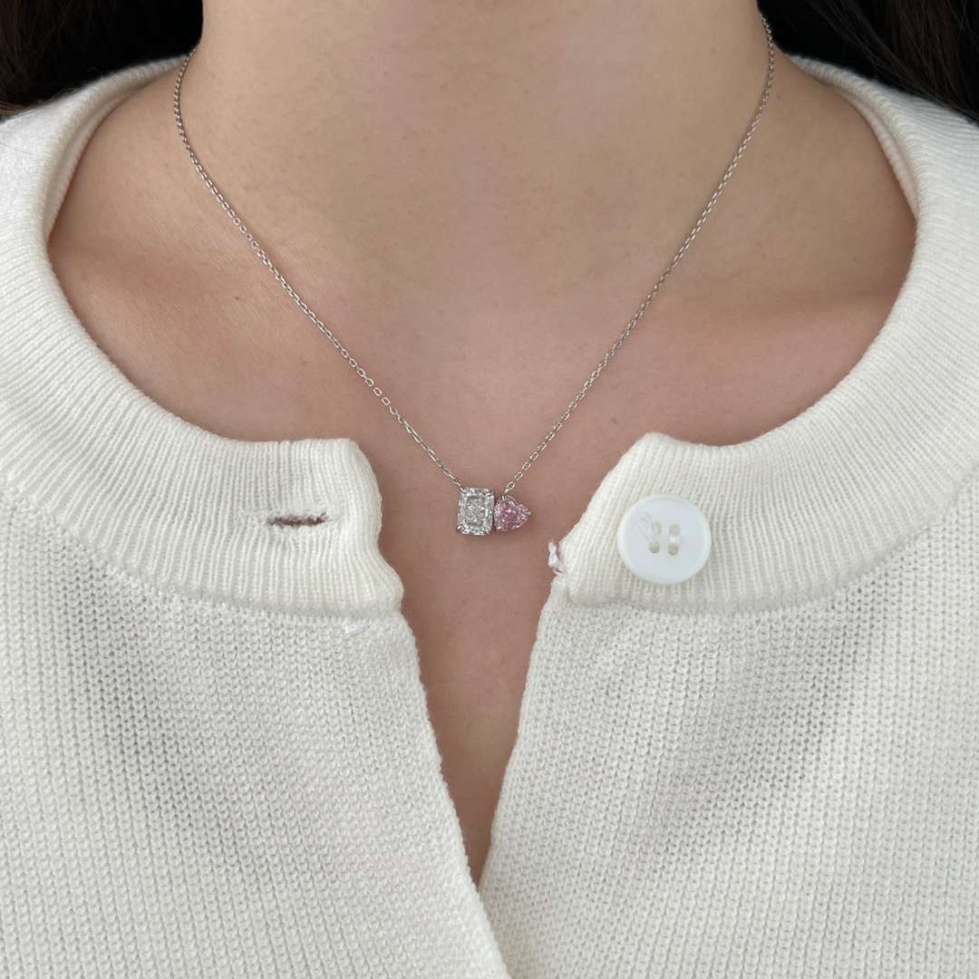 [AuraEcho]Dazzling Square & Heart Shape Necklace