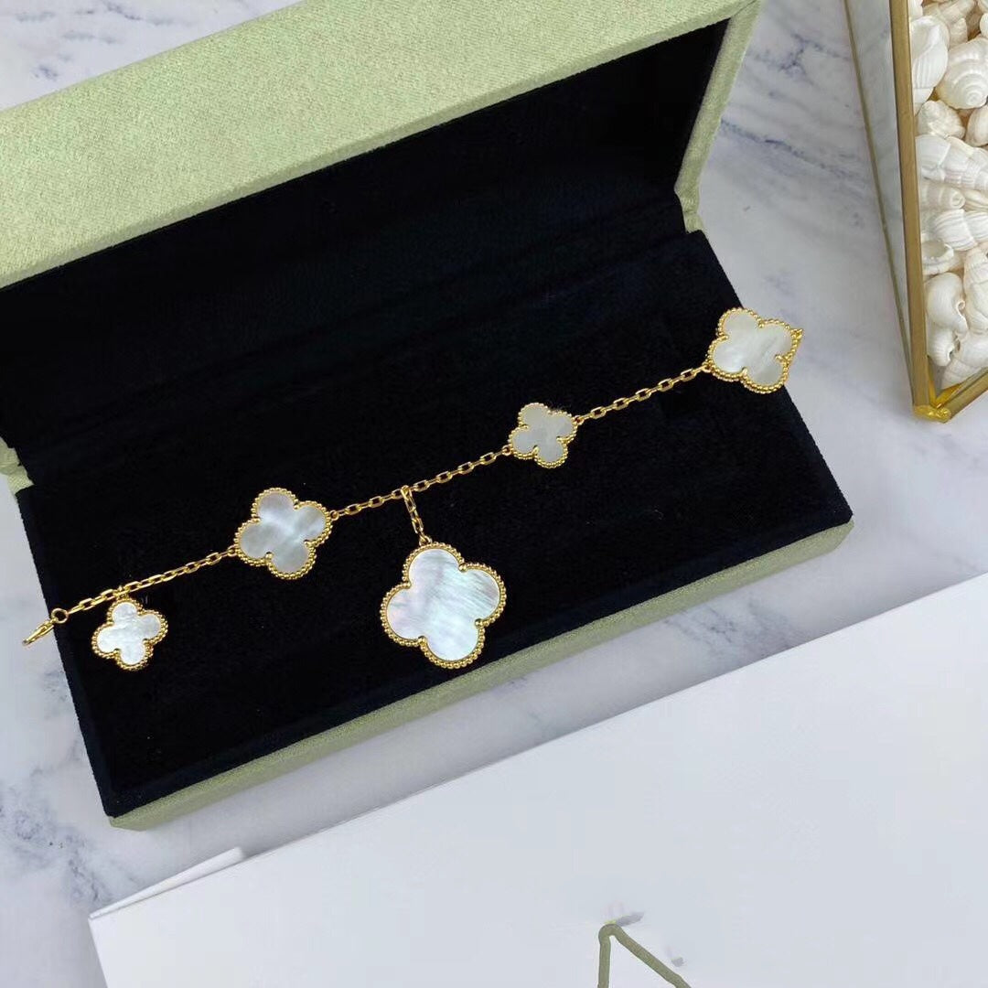 [AuraEcho]MAGIC CLOVER MOP GOLD BRACELET 5 MOTIFS