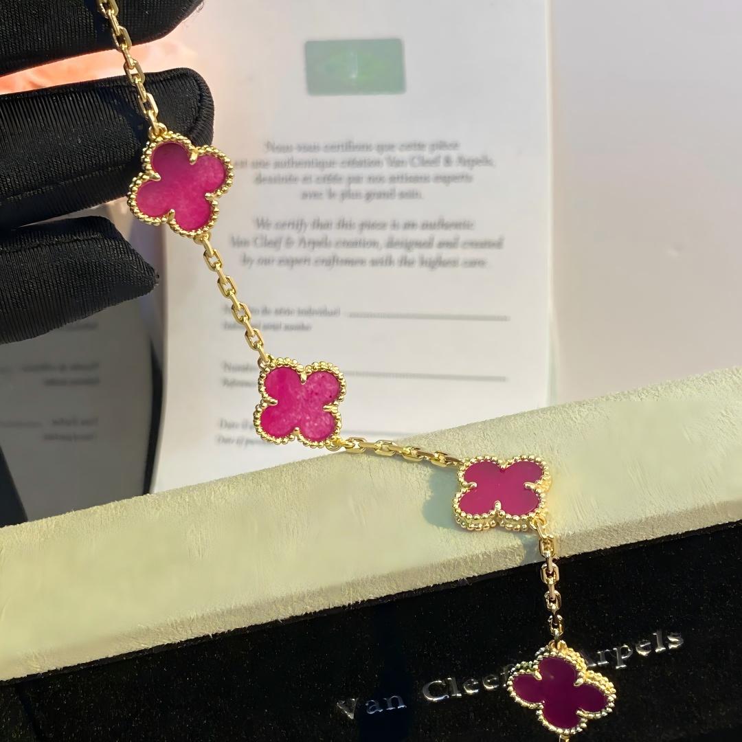 [AuraEcho]NEW CLOVER 5 MOTIFS PINK ENAMEL BRACELET