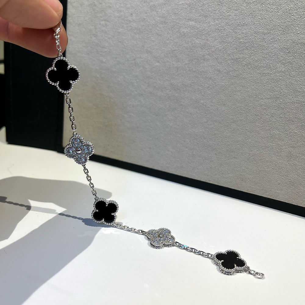 [AuraEcho]CLOVER 5 MOTIF ONYXS DIAMOND BRACELET SILVER