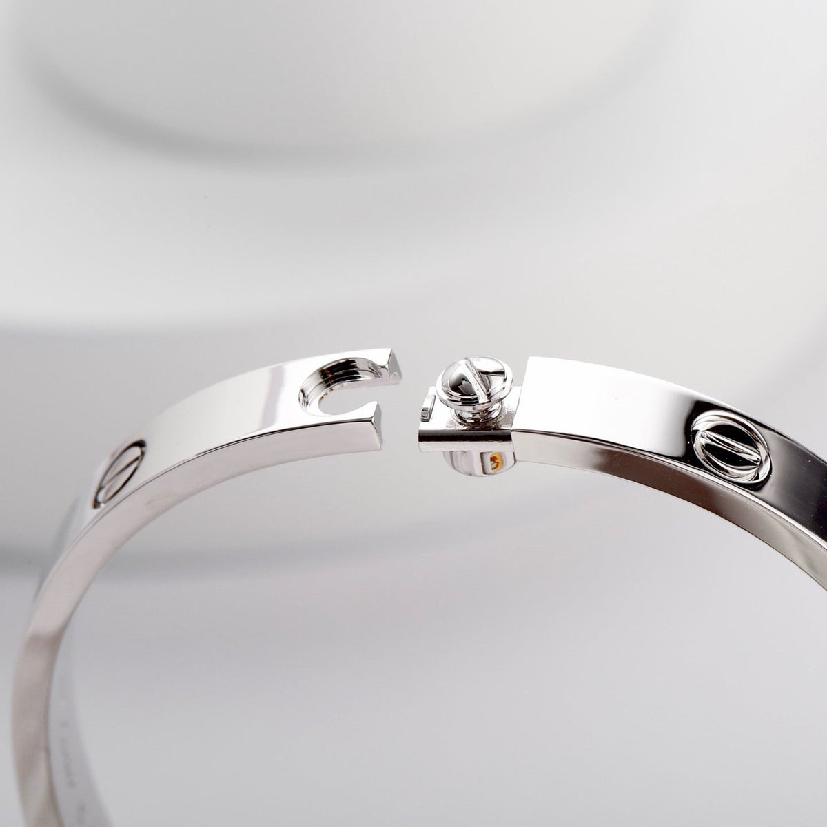[AuraEcho]LOVE BRACELET 6.1MM NO DIAMONDS