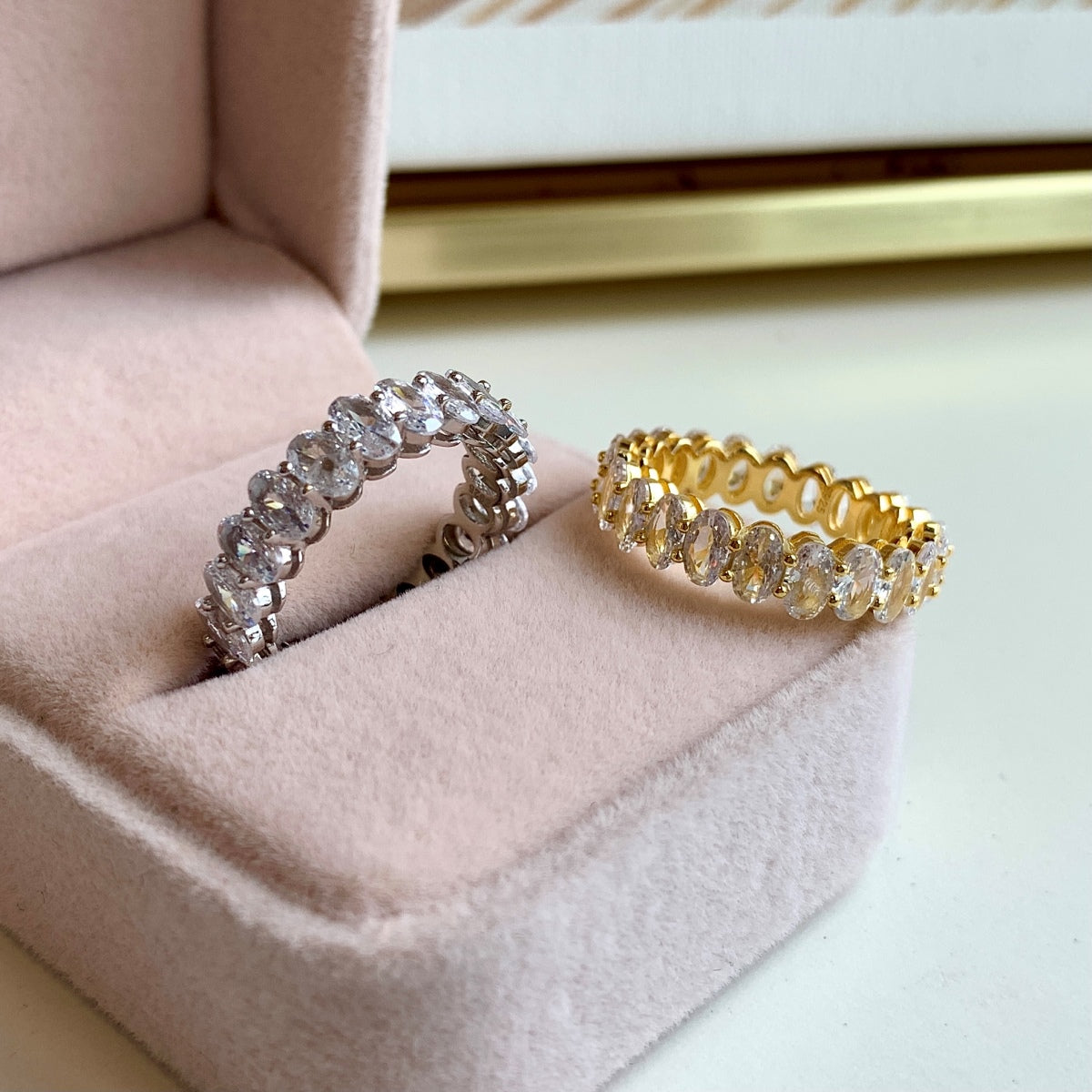 [AuraEcho]Ornate Oval Cut Tennis Ring