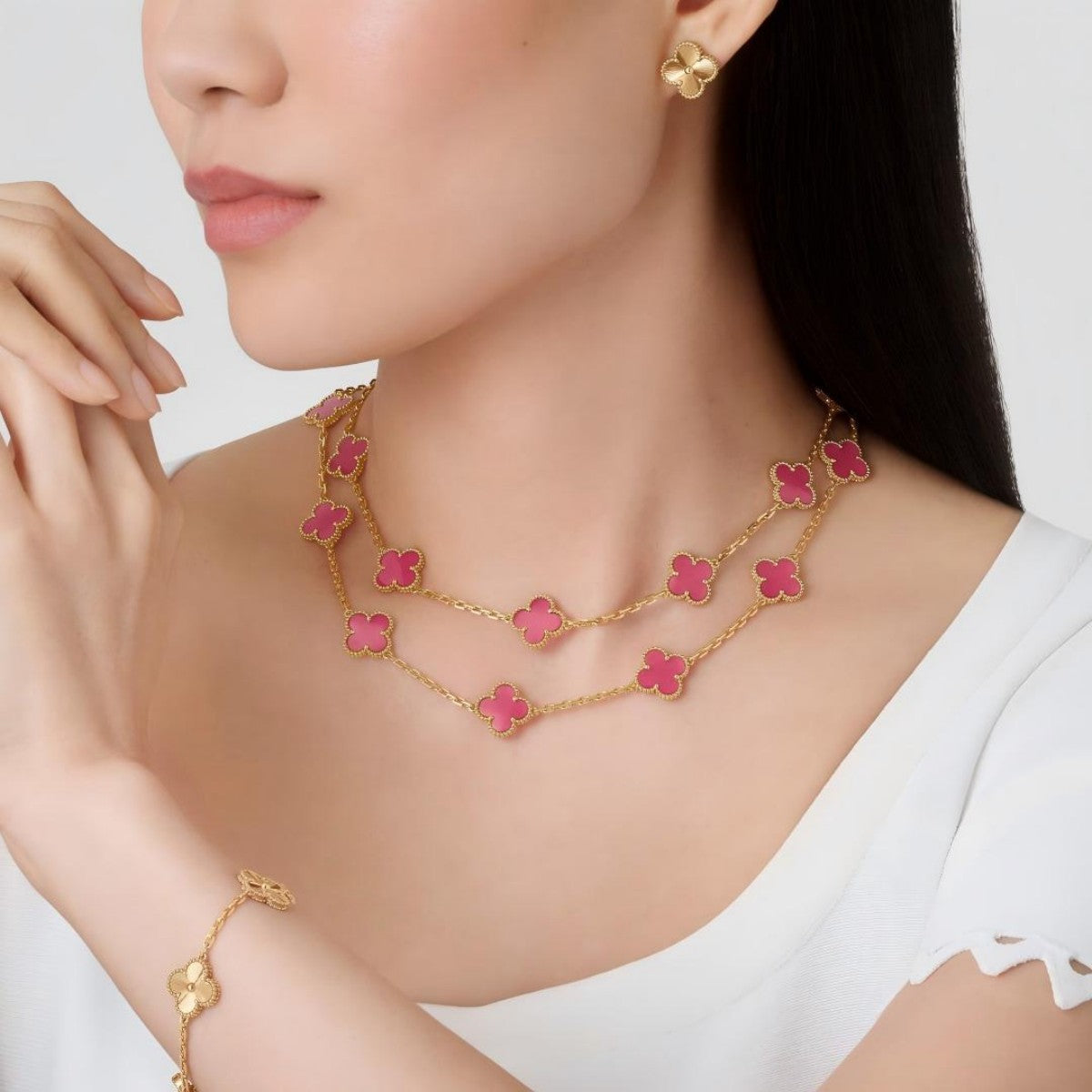 [AuraEcho] NEW CLOVER 20 MOTIFS PINK ENAMEL NECKLACE