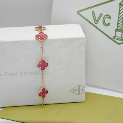 [AuraEcho]NEW CLOVER 5 MOTIFS PINK ENAMEL BRACELET